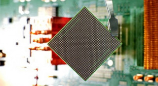Intel sản xuất chip cho hãng thứ ba