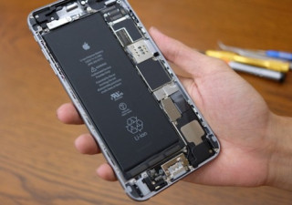 iPhone 6 Plus có pin gấp đôi iPhone 5S, vẫn dùng RAM 1 GB