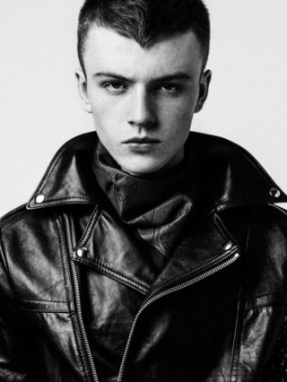 Jake Shortall trẻ trung và cá tính trên tạp chí DSection