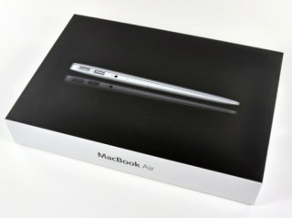 Khám phá ‘nội tạng’ Macbook Air mới