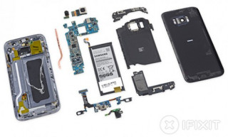 Khó tháo lắp linh kiện trên Galaxy S7