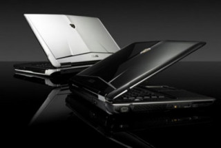 Laptop ổ SSD 1.000 GB đầu tiên