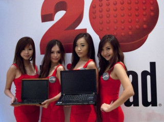Laptop ThinkPad tròn 20 tuổi
