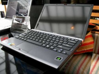 Laptop Vaio sẵn sàng chạy XP Mode