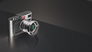 Leica M9 Titanium có giá gần 600 triệu