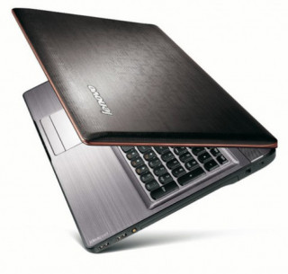 Lenovo ra 20 laptop mới trước CES 2011