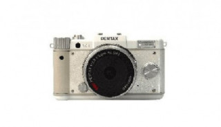 Lộ hình máy ảnh mirrorless của Pentax