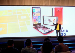 Lumia 1320 sẽ được bán ở Việt Nam đầu năm tới