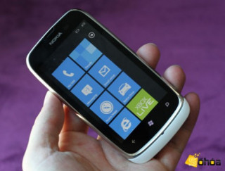 Lumia 610 giá chính hãng 4,99 triệu