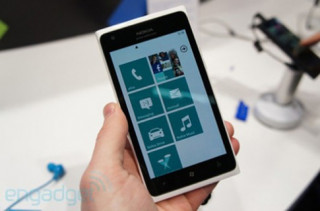 Lumia 900 được nâng cấp khả năng camera và nghe nhạc