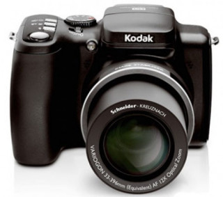Máy ảnh 10 chấm, ống kính zoom 12x của Kodak