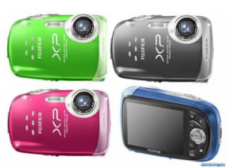 Máy ảnh chống sốc, FinePix XP10, giá 3.699.000 đồng