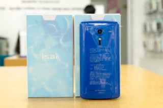Mở hộp điện thoại LG Isai