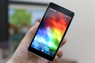 Mở hộp Lumia 535 - Windows Phone 5 inch, giá tốt