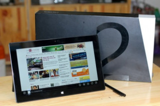 Mở hộp máy tính bảng Microsoft Surface Pro thế hệ 2