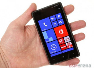 ‘Mở hộp’ Nokia Lumia 820