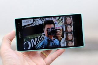 Mở hộp Sony Xperia C3 - smartphone chuyên chụp ảnh selfie