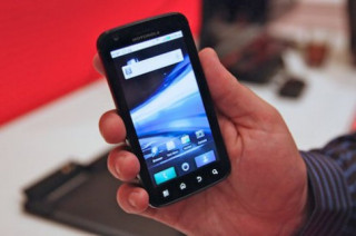 Motorola Atrix 4G cập nhật lên Android 2.3 Gingerbread