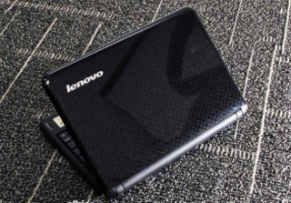 Ngắm netbook Lenovo S10-2