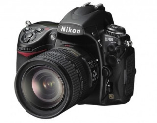 Nikon ngừng sản xuất D700 và D300s
