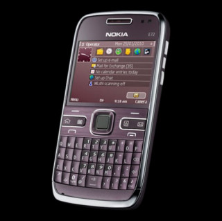 Nokia ra thêm bản E72 màu tím