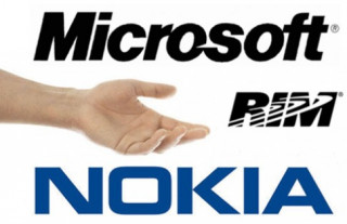 Nokia và Microsoft cũng ‘ve vãn’ RIM