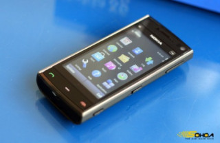 Nokia X6 8GB về VN giá 5,9 triệu, X2 giá gần 2,4 triệu
