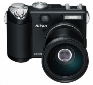 P5000 - sự trở lại của Nikon