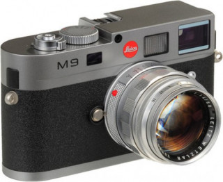Phản hồi của Leica về lỗi pin trên M9