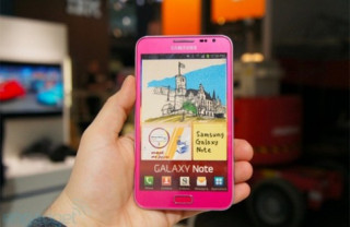 Samsung thêm Galaxy Note màu hồng