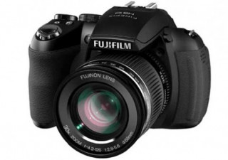 Siêu zoom Fujifilm HS-10