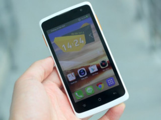 Smartphone Android 4.2 giá rẻ tích hợp sim 3G kép