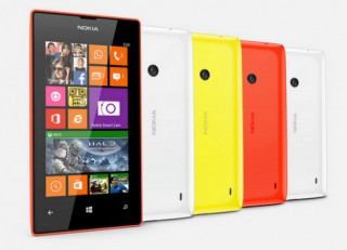 Smartphone Lumia 525 giá rẻ RAM 1 GB trình làng