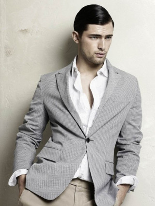 Suit/Blazer vải lanh – Lựa chọn tuyệt vời cho tiết giao mùa