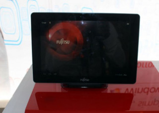 Tablet 10,1 inch của Fujitsu tại VN