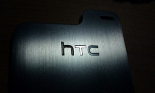 Tin đồn HTC M7 màn hình 5 inch với camera 13 megapixel