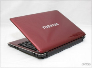 Toshiba Portégé T110 sắc đỏ quyến rũ