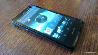 Xperia T ‘lõi kép’ lộ thêm ảnh thực tế