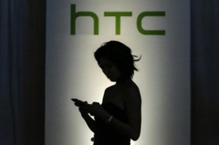 Asus không loại trừ khả năng mua lại HTC
