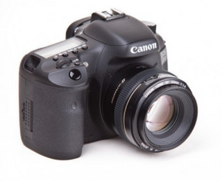 Canon 7D Mark II ra mắt vào tháng 2