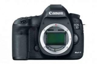 Canon nâng cấp firmware lần đầu cho 5D Mark III