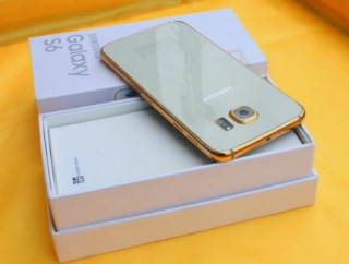 Chiêm ngưỡng Galaxy S6 và S6 Edge mạ vàng đầu tiên ở Việt Nam