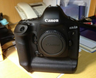 ‘Đập hôp’ Canon EOS 1D X