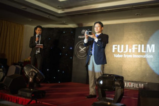 Fujifilm ra mắt máy ảnh X-T1 tại Việt Nam, giá 28,9 triệu đồng
