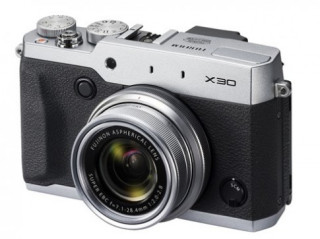 Fujifilm X30 trình làng với kính ngắm điện tử