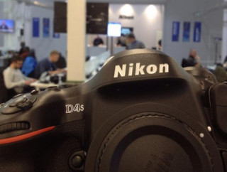 Hình ảnh và video rò rỉ của Nikon D4s