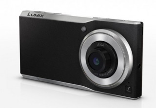 Máy ảnh có thể gọi điện, dùng ống kính Leica của Panasonic