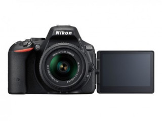 Máy ảnh DSLR đầu tiên của Nikon có màn hình cảm ứng
