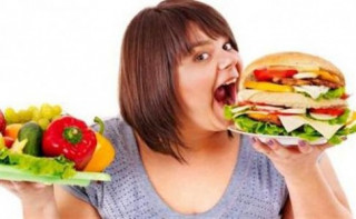 Mẹo đối phó với cơn thèm ăn khi giảm cân