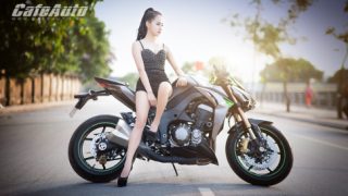 Người đẹp gợi cảm đầy quyến rũ bên Kawasaki Z1000